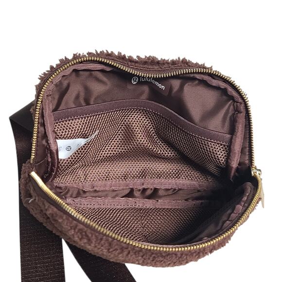 belt bag colors lululemon Lululemon Everywhere Belt Bag *1L - Pink Highlight / Cerulean Blue /  Highlight Yellow